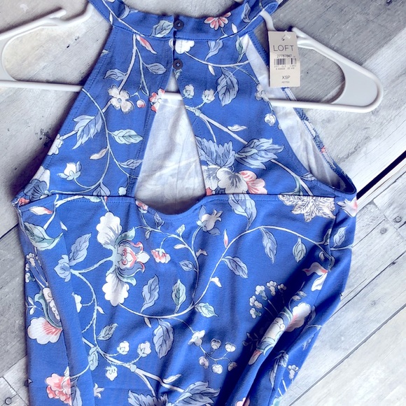 Loft Dress - Picture 4 of 8